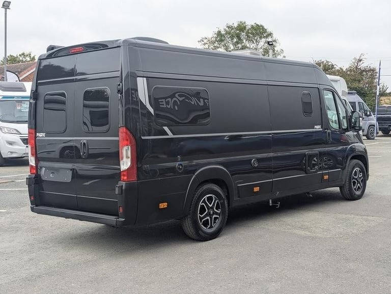 Pilote V630LG 2.2 Premium Motorhome 
