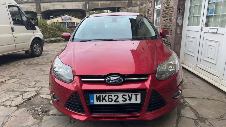 2012 Ford Focus 1.0 125 EcoBoost Titanium 5dr HATCHBACK Petrol Manual