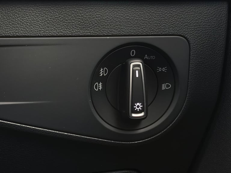  Volkswagen Tiguan 2.0 TDI BlueMotion Tech R-Line DSG 4Motion Euro 6 (s/s) 5dr Diesel Automatic