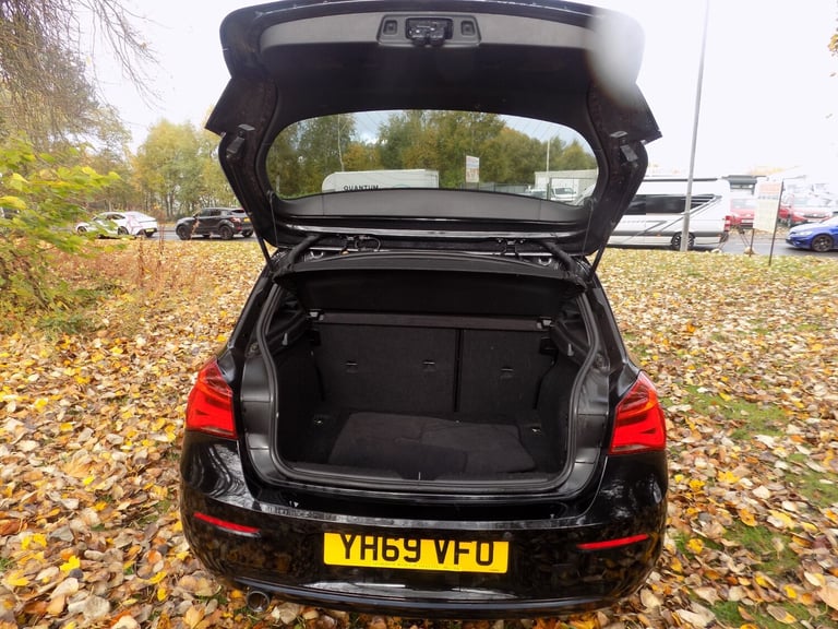 2019 BMW 1 Series 118i [1.5] Sport 5dr [Nav/Servotronic] HATCHBACK Petrol Automatic