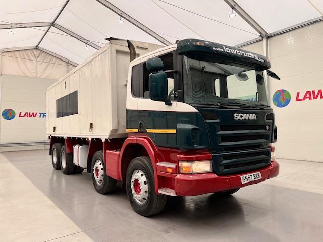 Scania P380 8x4 Rest Cab Bulk Tipper Manual