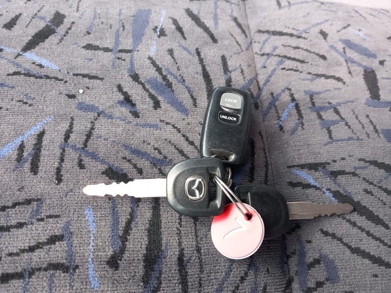 2005 Mazda Bongo 2.0 AUTOMATIC OUTSTANDING CONDITION  MPV Petrol Automatic