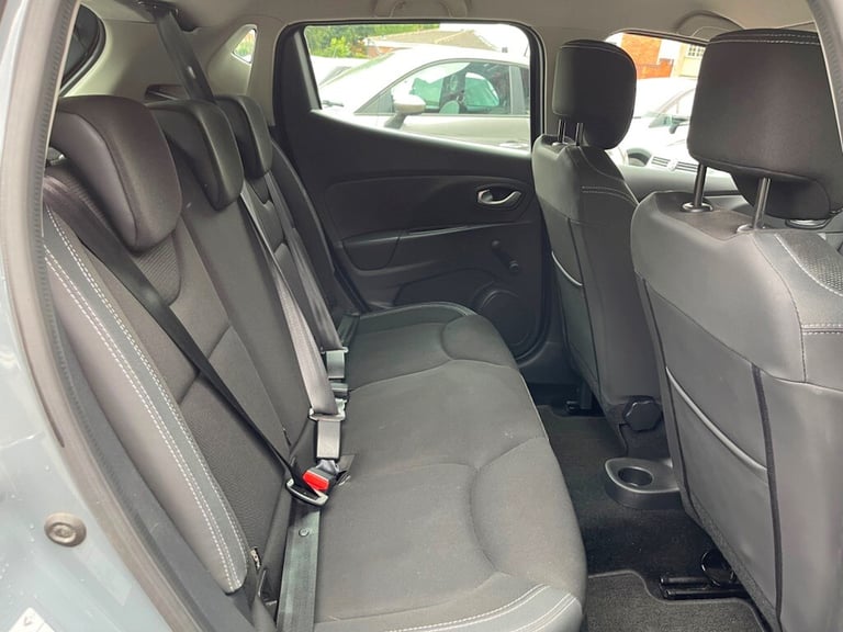 2018 Renault Clio 1.5 dCi Urban Nav Hatchback 5dr Diesel Manual Euro 6 (s/s) (90 ps) Hatchback Di...