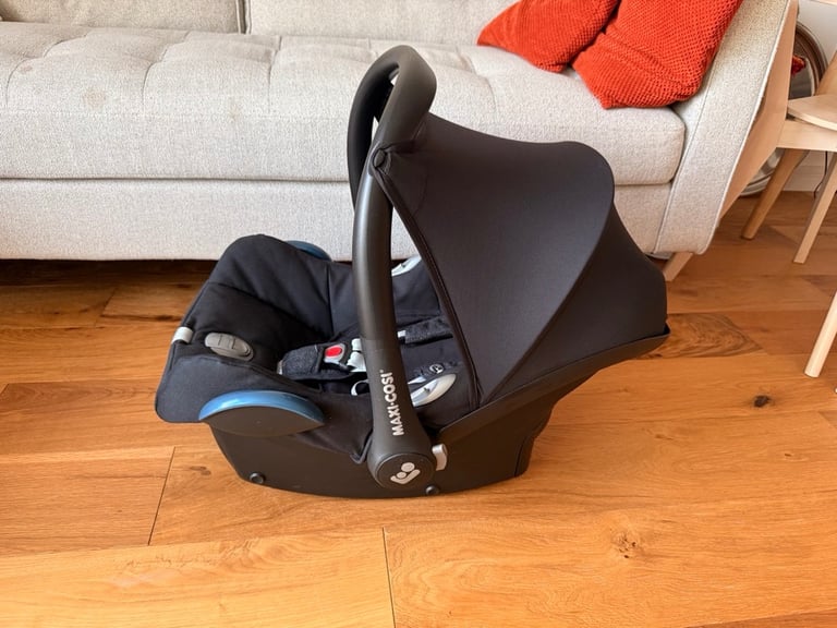 Maxi-Cosi Cabriofix i-Size Car Seat