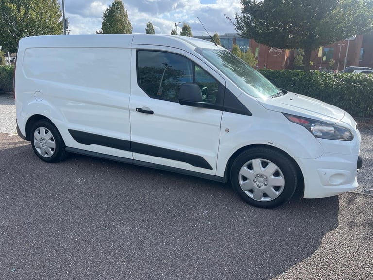 2018 Ford Transit Connect trend L2 LWB high spec, NAV, A/C parking sensors