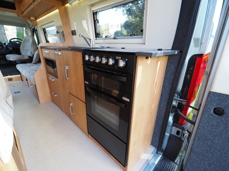 WildAx Constellation 3, Auto, 3 Berth/3 Belt, Solar, Low Miles, Long MOT