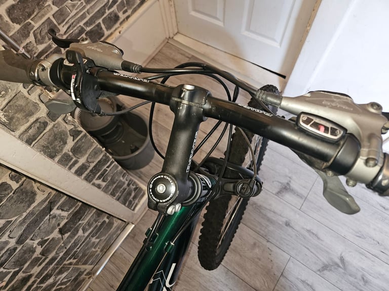 Dawes xc1.8 mountain bike