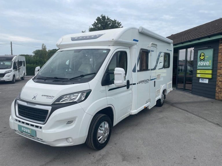 Bailey Advance Approach 640 4 Berth 2 Belt French Bed Dinette Motorhome