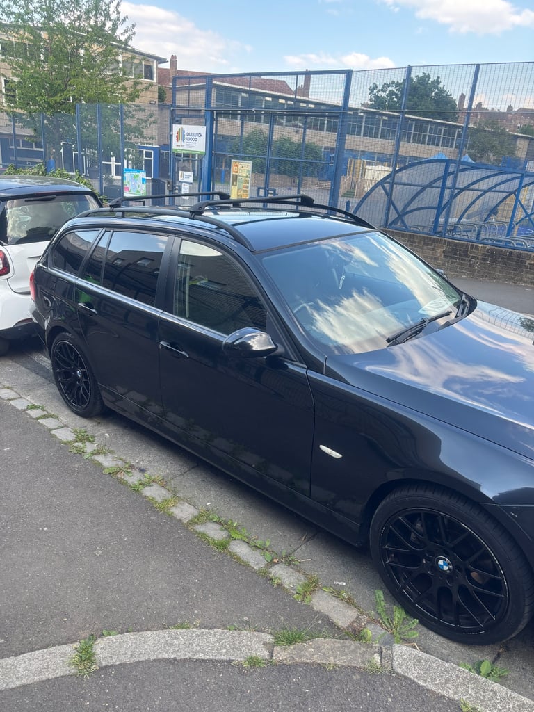 Cheap BMW 3 SERIES Estate 2006 5 doors for sale in Sydenham, Greater London
