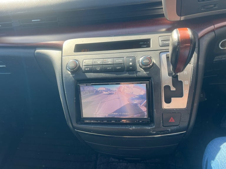 2009 Nissan Elgrand Highwat Star 2.5 Petrol Auto 8 Seater Low Miles ULEZ