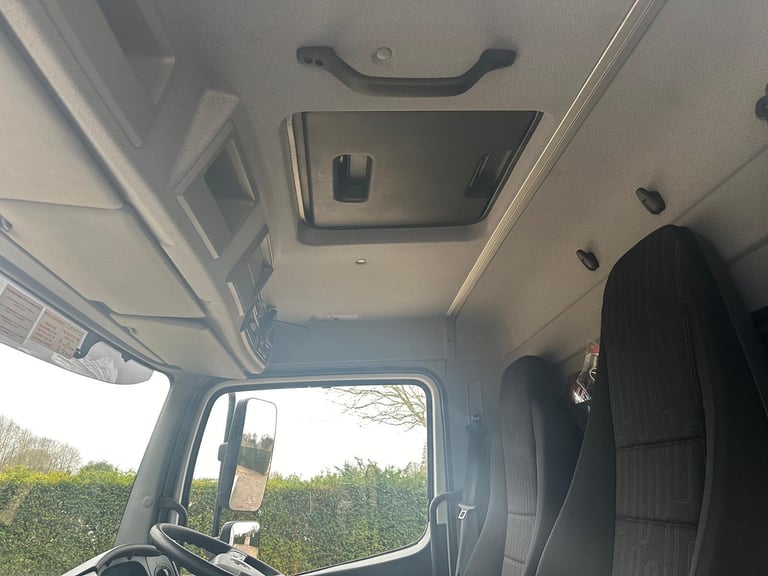 Mercedes-Benz Atego 816 2014 Euro 6 7.5 ton recovery truck Beavertail Manaul 