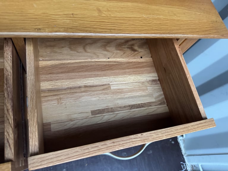 Solid oak sideboard Possible Delivery 