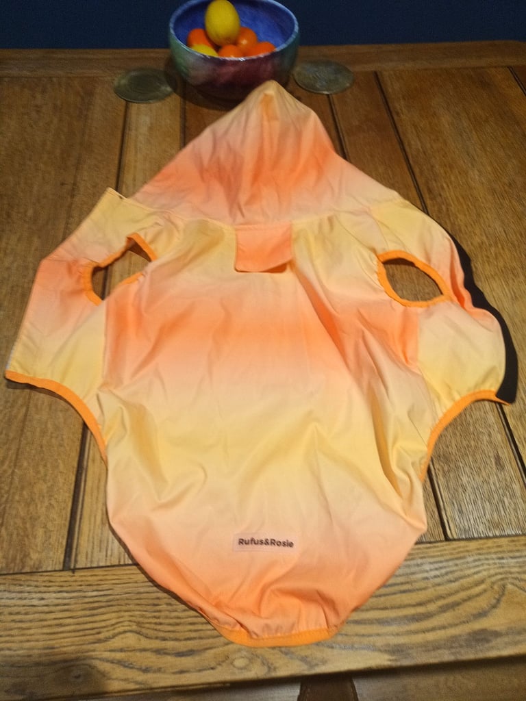 Dog Raincoat (48cm long from neck to tail).