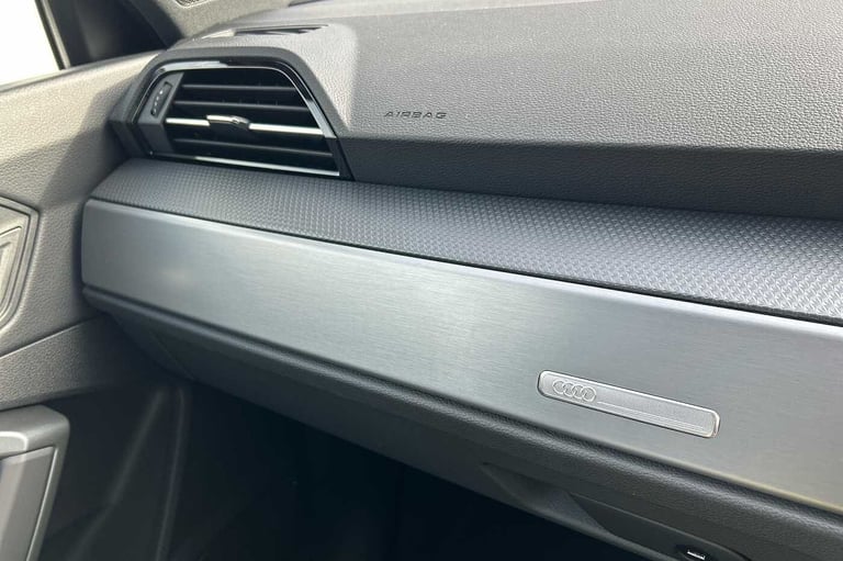 2025 Audi Q3 35 TFSI S Line 5dr S Tronic (Leather) SUV Petrol Automatic