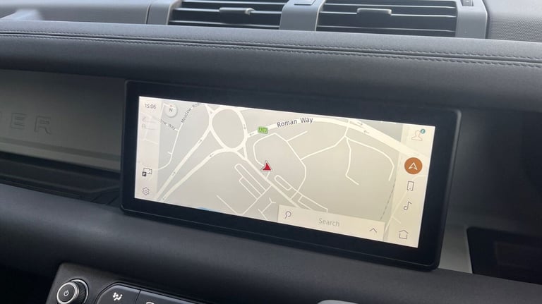 2022 Land Rover Defender Diesel Estate 3.0 D250 X-Dynamic SE 90 3dr Auto SUV Diesel Automatic