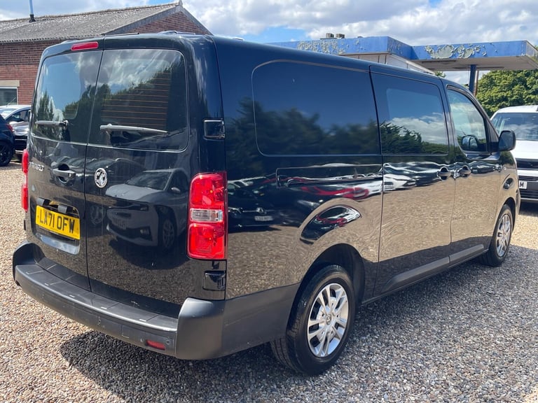 2021 Vauxhall Vivaro 2.0 Turbo D 3100 Dynamic Auto L2 H1 Euro 6 (s/s) 6dr PANEL VAN Diesel Automatic
