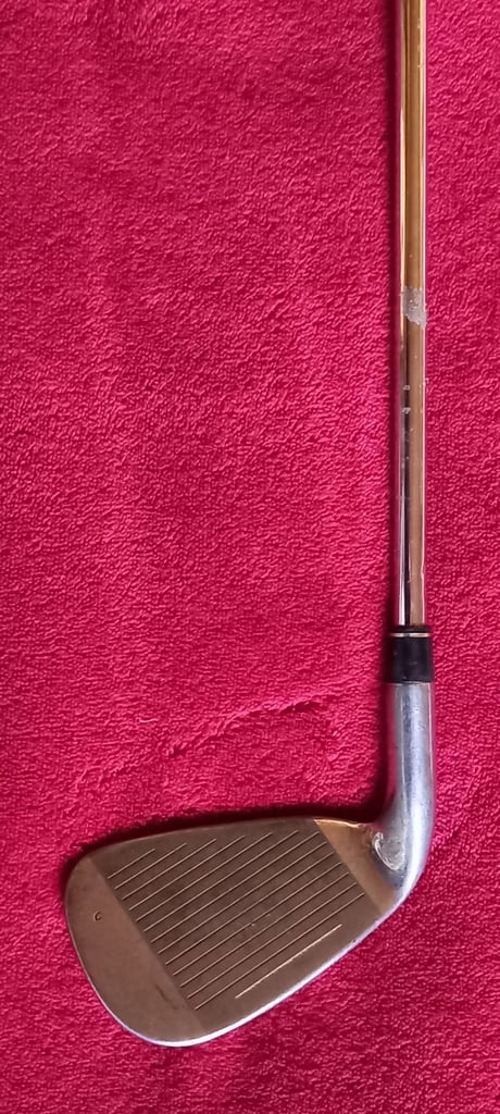 R/H Taylormade Burner 7 Iron In Ex Con