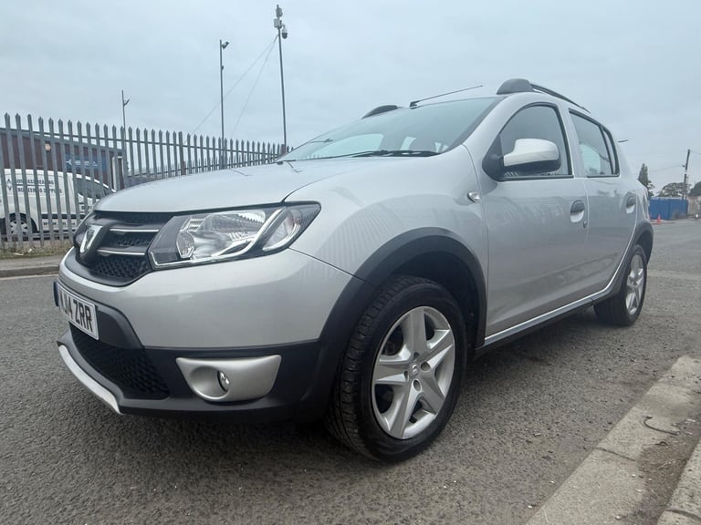 2014 Dacia Sandero Stepway 0.9 TCe Laureate Euro 5 5dr HATCHBACK Petrol Manual