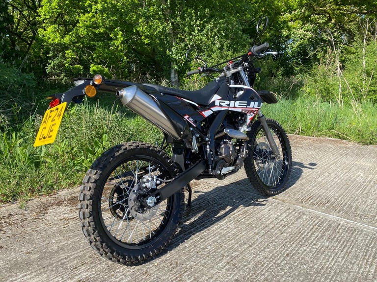 RIEJU MRT 125, 2024, 49 MILES, ONE OWNER FROM NEW, CRACKING LIGHTWEIGHT MACHINE
