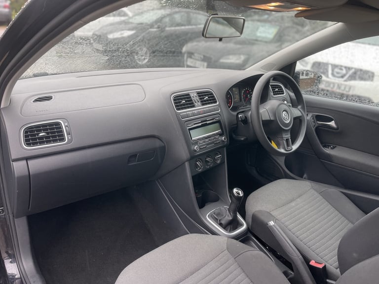 VOLKSWAGEN POLO 1.4 SE 2011