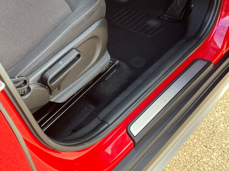 2020 MINI Countryman 1.5 Cooper Classic 5dr Hatchback PETROL Manual