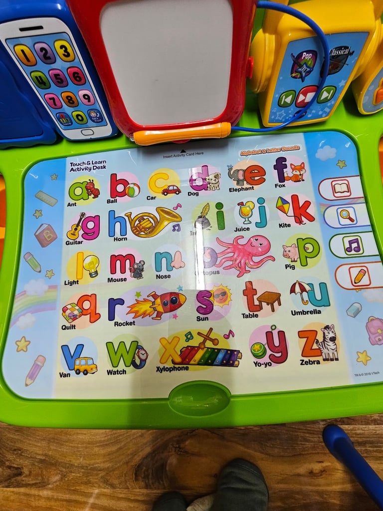 Vtech Touch & Learn Activity Desk