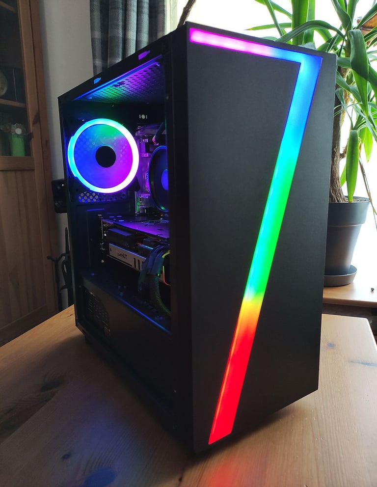 Ryzen 7 gaming PC. 8 cores/16 threads, GTX 980Ti, 16 GB RAM, SSD/HDD. 
