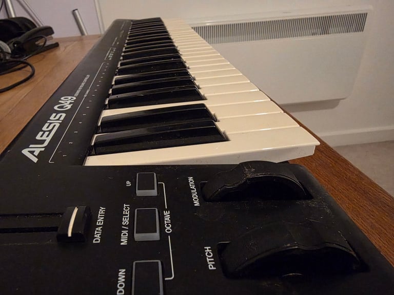 image for Alesis Q49 MIDI keyboard