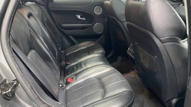 2015 Land Rover Range Rover Evoque 2.0 TD4 SE Tech Auto 4WD Euro 6 (s/s) 5dr