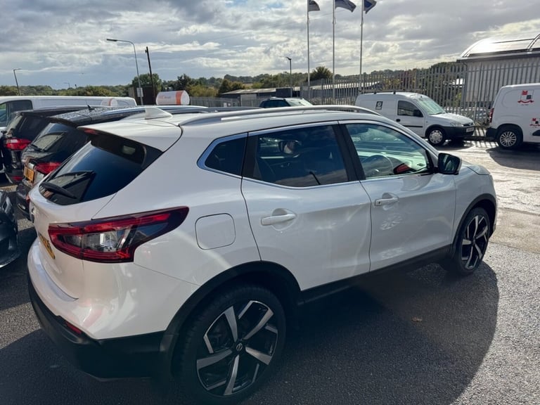 2017 Nissan Qashqai 1.5 dCi Tekna SUV 5dr Diesel Manual Euro 6 (s/s) (110 ps) HATCHBACK Diesel Ma...