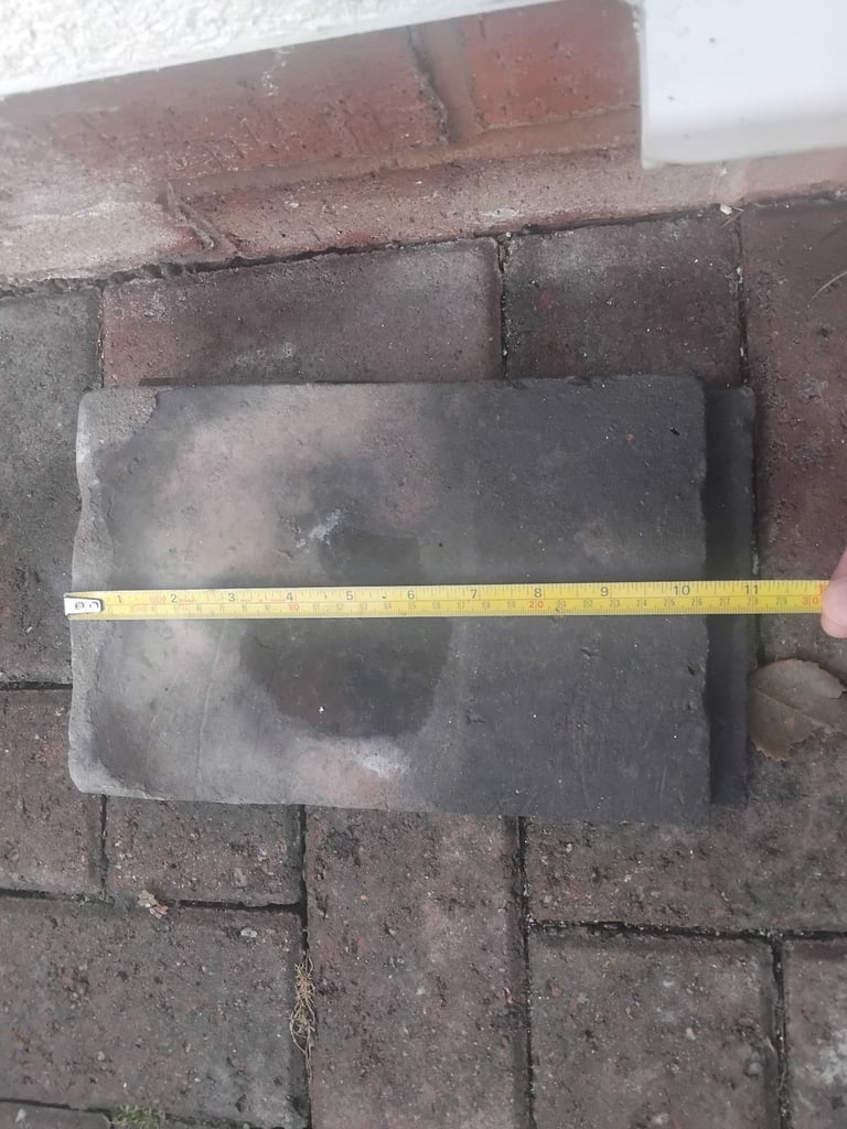 image for roof tiles - used 100 charcoal / grey 