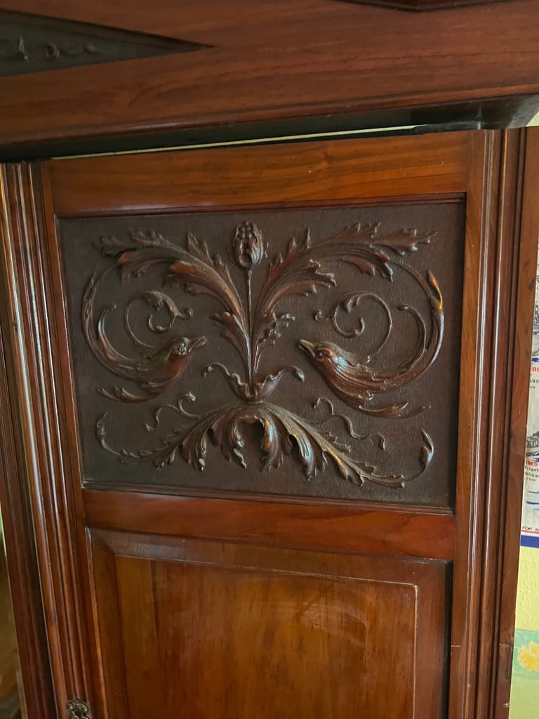 Large carved Victorian mahogany wardrobe 