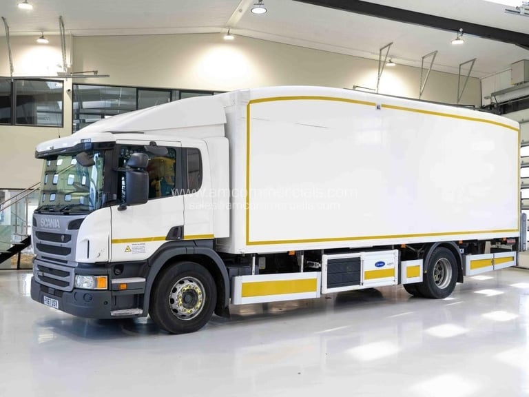 2018 (67) SCANIA P250 TWIN EVAP FRIDGE 4X2 18 TONNE