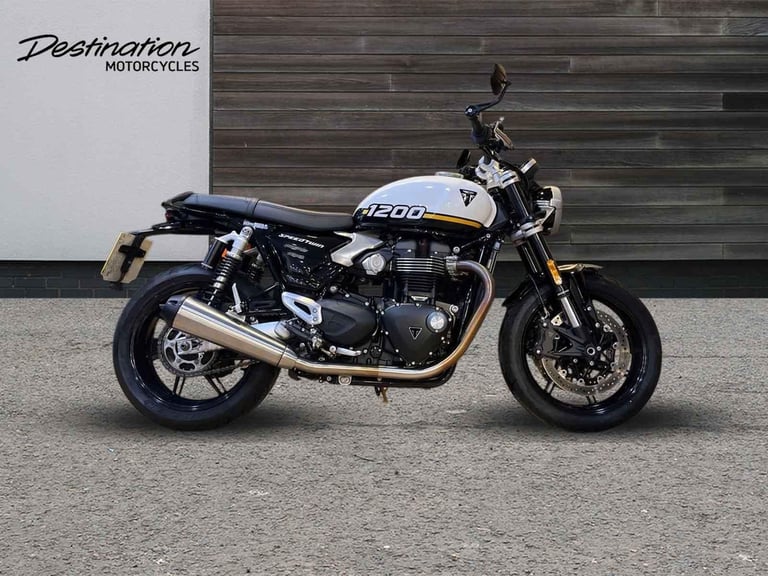 image for 2024 Triumph Bonneville Speed Twin 1200 PREMIUM SINGLE COLOUR black 6 Speed
