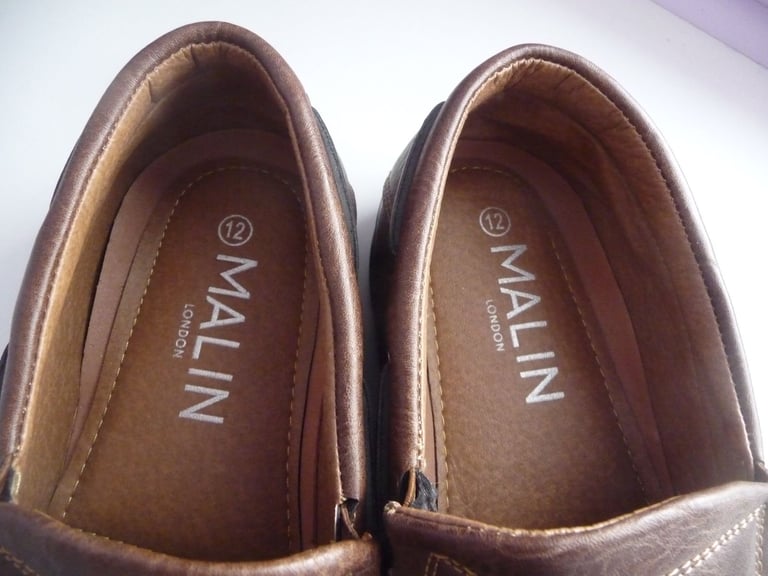 MEN'S BROWN SLIP-ON SHOES - SIZE 12 - LIGHTWEIGHT WITH MEMORY FOAM INSOLES. 