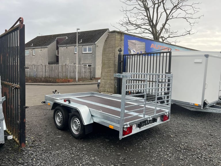 BRAND NEW 10FT x 5,6FT SMART CAR/ QUAD TRANSPORTER TRAILER 1300KG