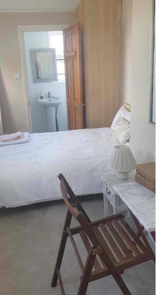 En Suite Room to Rent