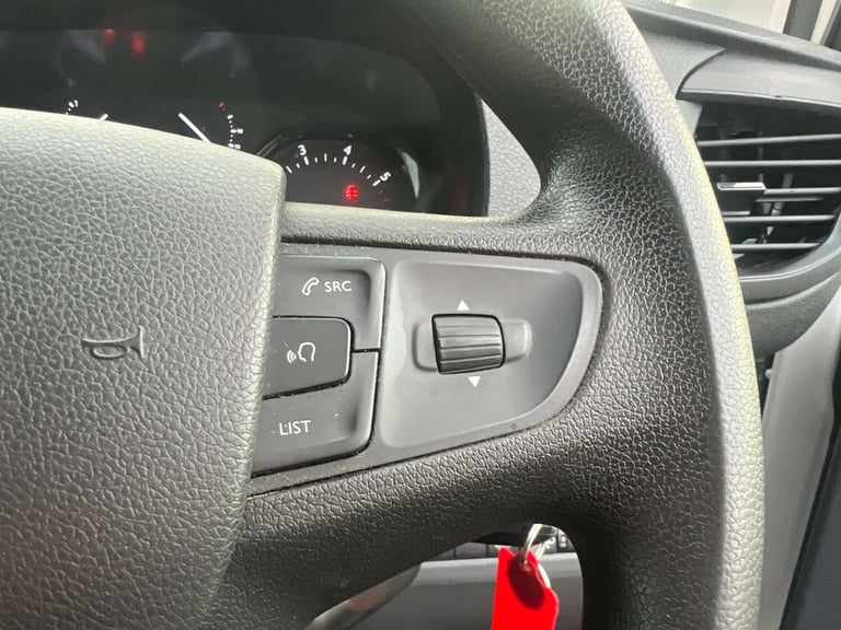 2020 Vauxhall Vivaro 1.5 Vivaro 2900 Sportive S/S Panel Van Diesel Manual