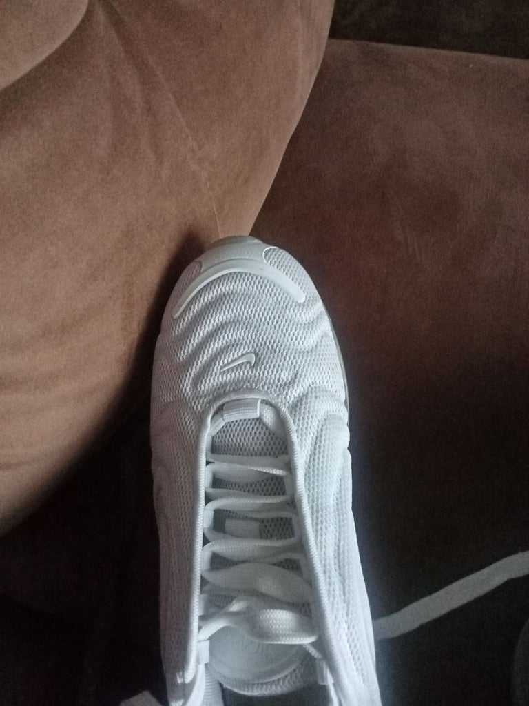 Nike air 720. size 4