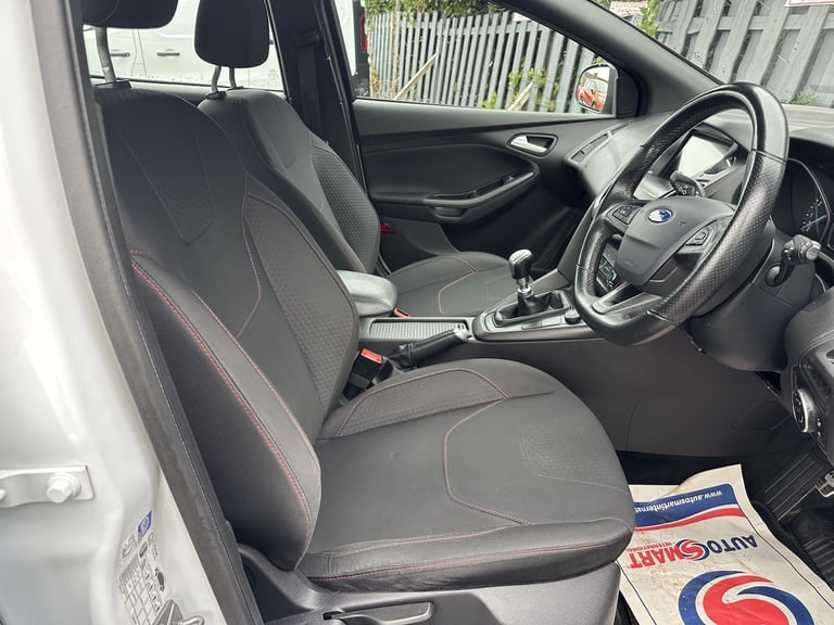 FINANCE AVAILABLE 2017 FORD FOCUS 1.0 T EcoBoost ST-Line Â