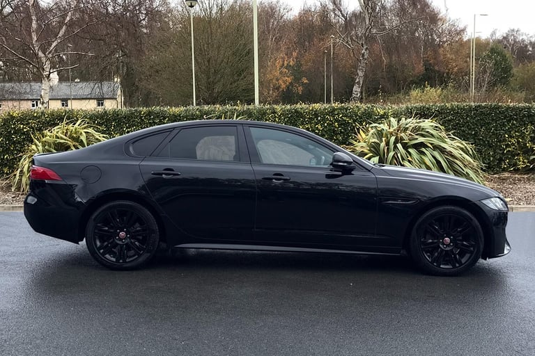 2020 Jaguar XF 2.0i [250] Chequered Flag 4dr Auto SALOON PETROL Automatic