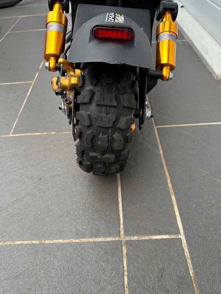 Electric scooter A Chaos GT1600 sport - Black