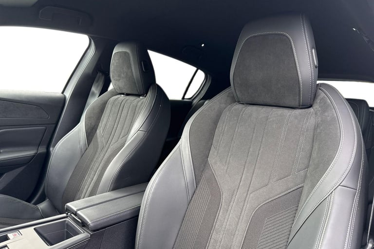 2024 Peugeot 308 1.6 12.4kWh GT e-EAT Euro 6 (s/s) 5dr Hatchback PETROL/ELECTRIC Automatic