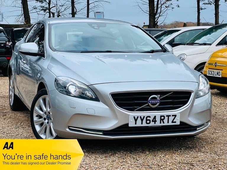 2014 Volvo V40 1.6 D2 SE Lux Hatchback 5dr Diesel Manual Euro 5 (s/s) (115 ps) HATCHBACK Diesel M...