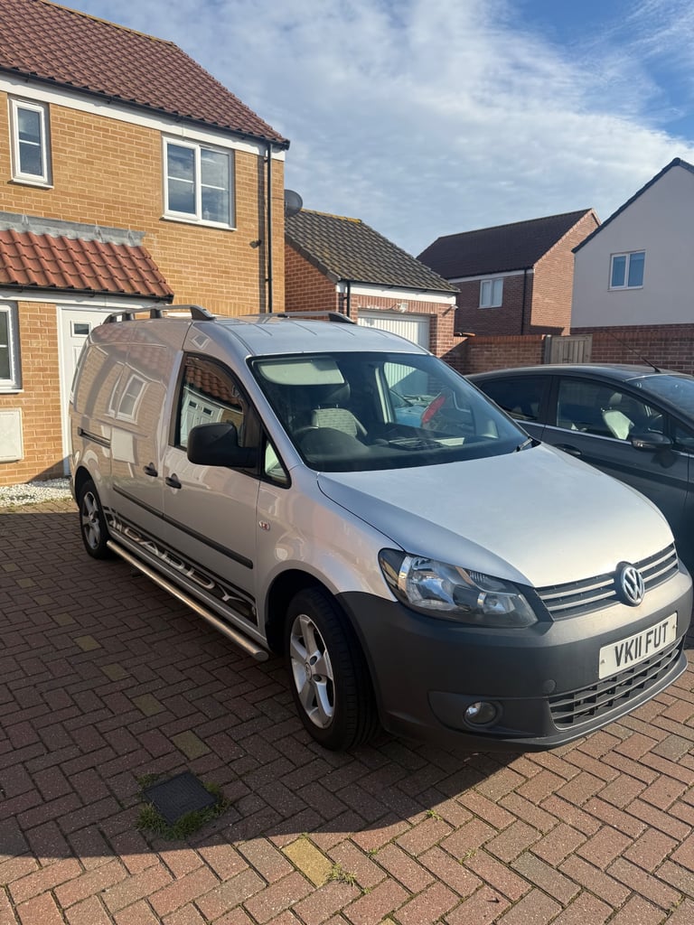 Volkswagen, CADDY MAXI, Panel Van, 2011, Manual, 1968 (cc)