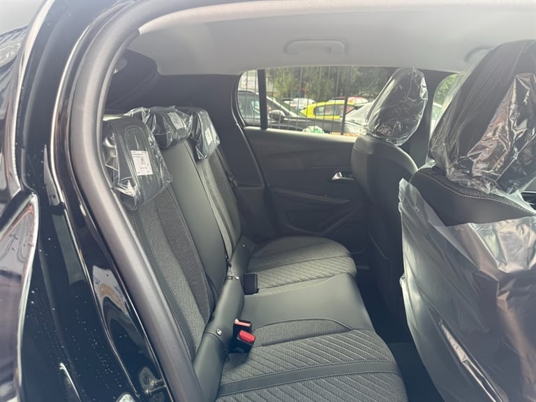 2025 Peugeot 208 1.2 PureTech Allure Hatchback 5dr Petrol Manual Euro 6 (s/s) (100 ps) Hatchback ...
