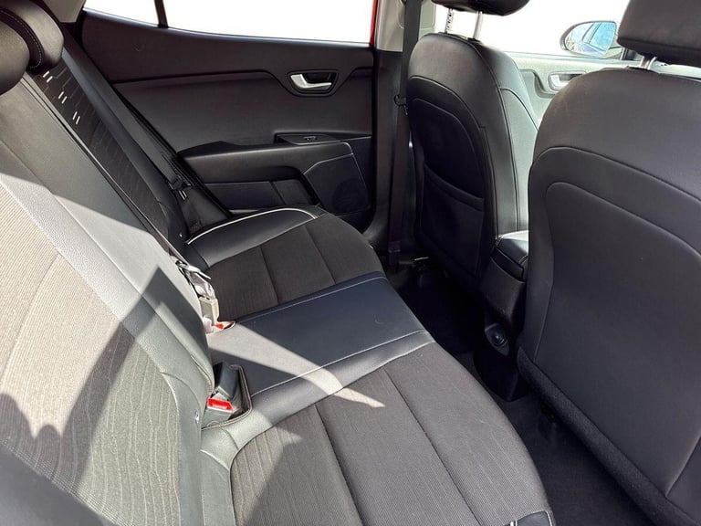  Kia Stonic 1.0 T-GDi ISG 48V GT-LINE Petrol/Electric Hybrid Manual