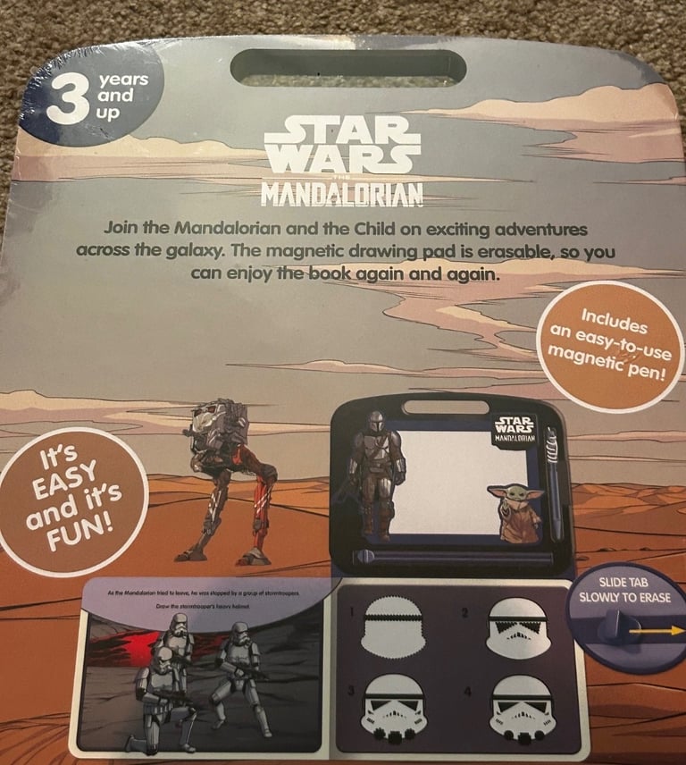 Star Wars - The Mandalorian 22 Page Storybook & Magnetic Drawing Kit