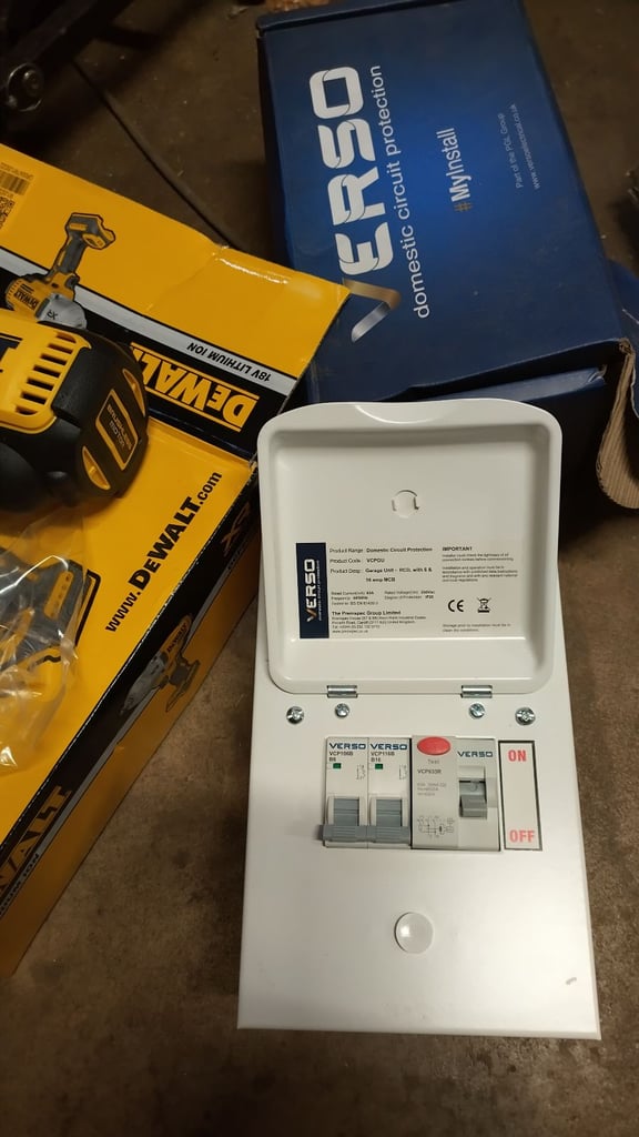 verso consumer unit 6a 16a harage unit workshop. free delivery to uk