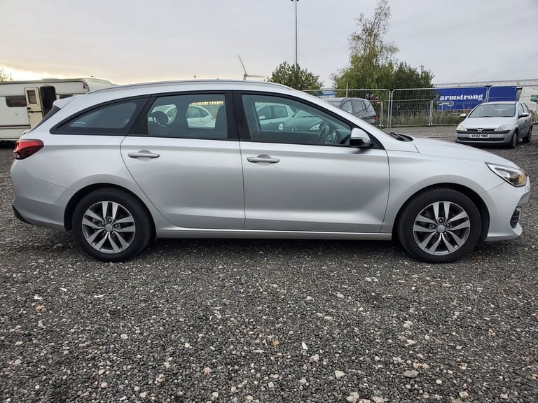 HYUNDAI I30 1.6 CRDi SE Nav 2020